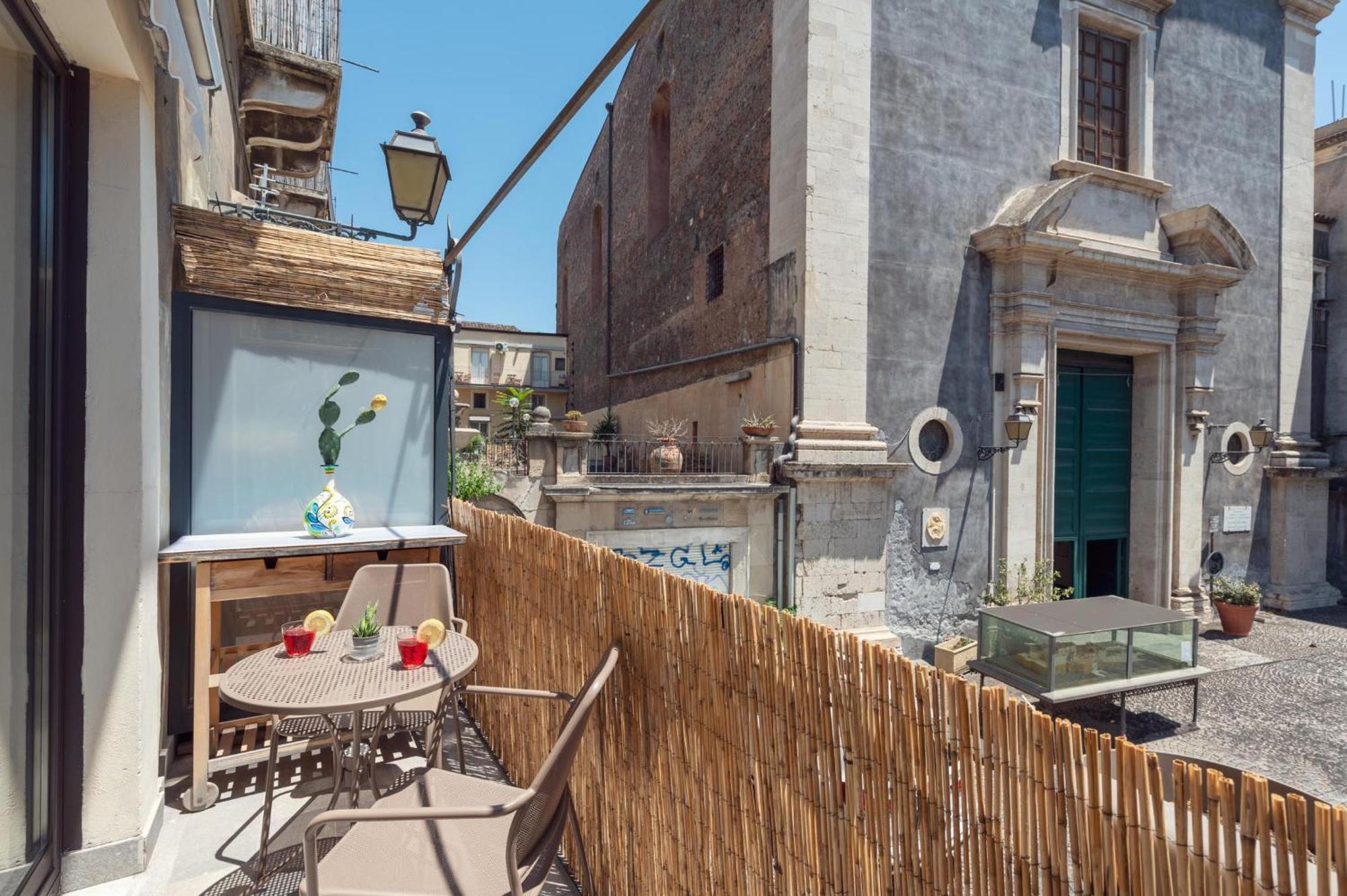 Terra Dell'Etna Apartment CTA Exterior foto